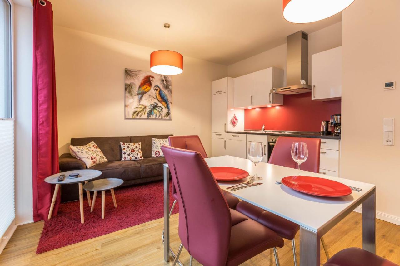 Ferienwohnung Buesumperle Rot Bagian luar foto