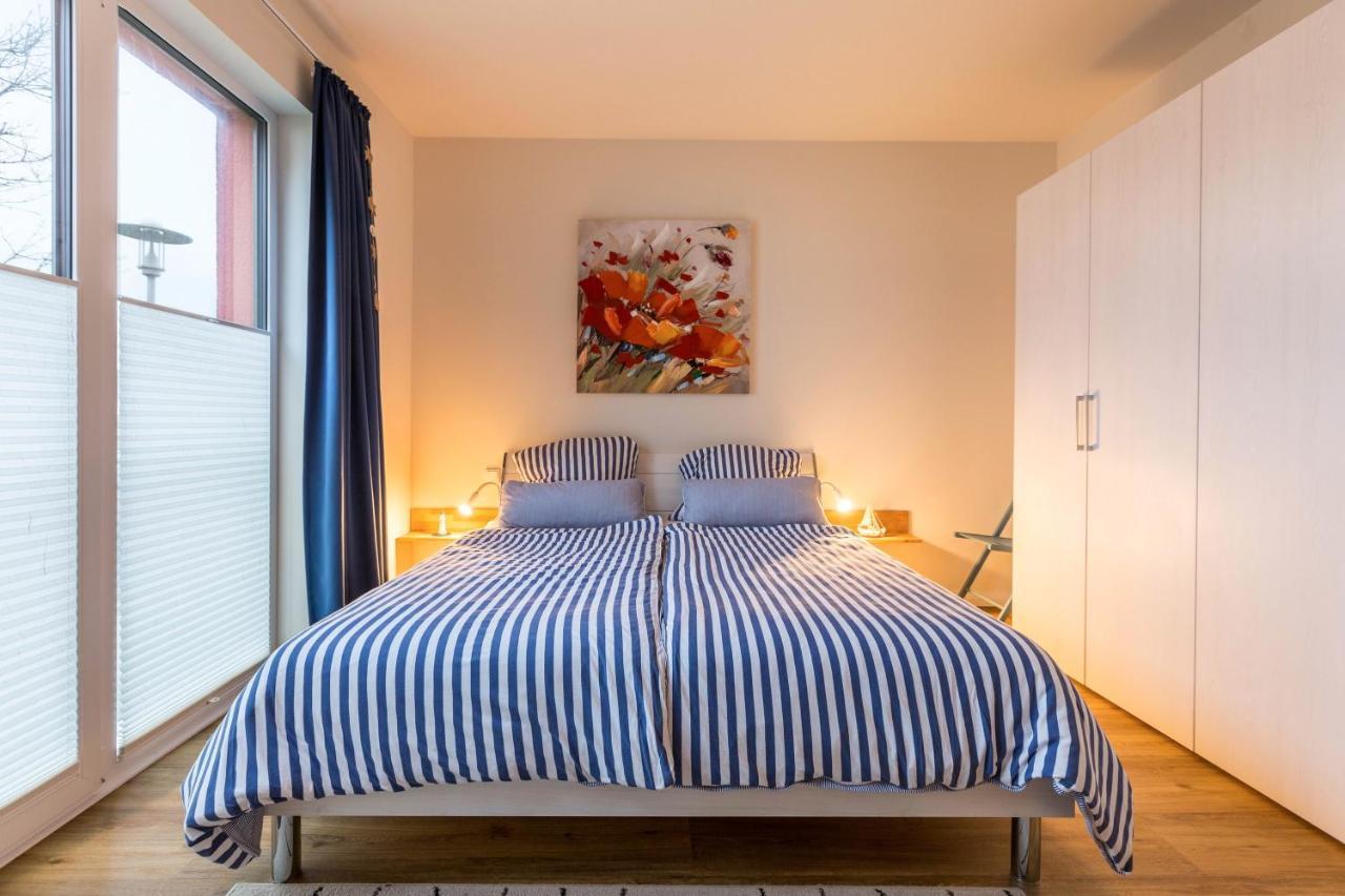 Ferienwohnung Buesumperle Rot Bagian luar foto