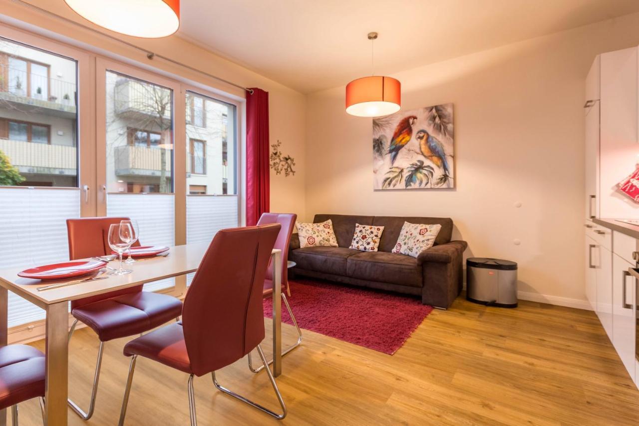 Ferienwohnung Buesumperle Rot Bagian luar foto