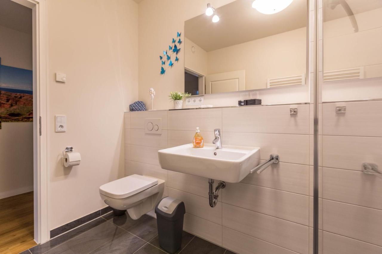 Ferienwohnung Buesumperle Rot Bagian luar foto
